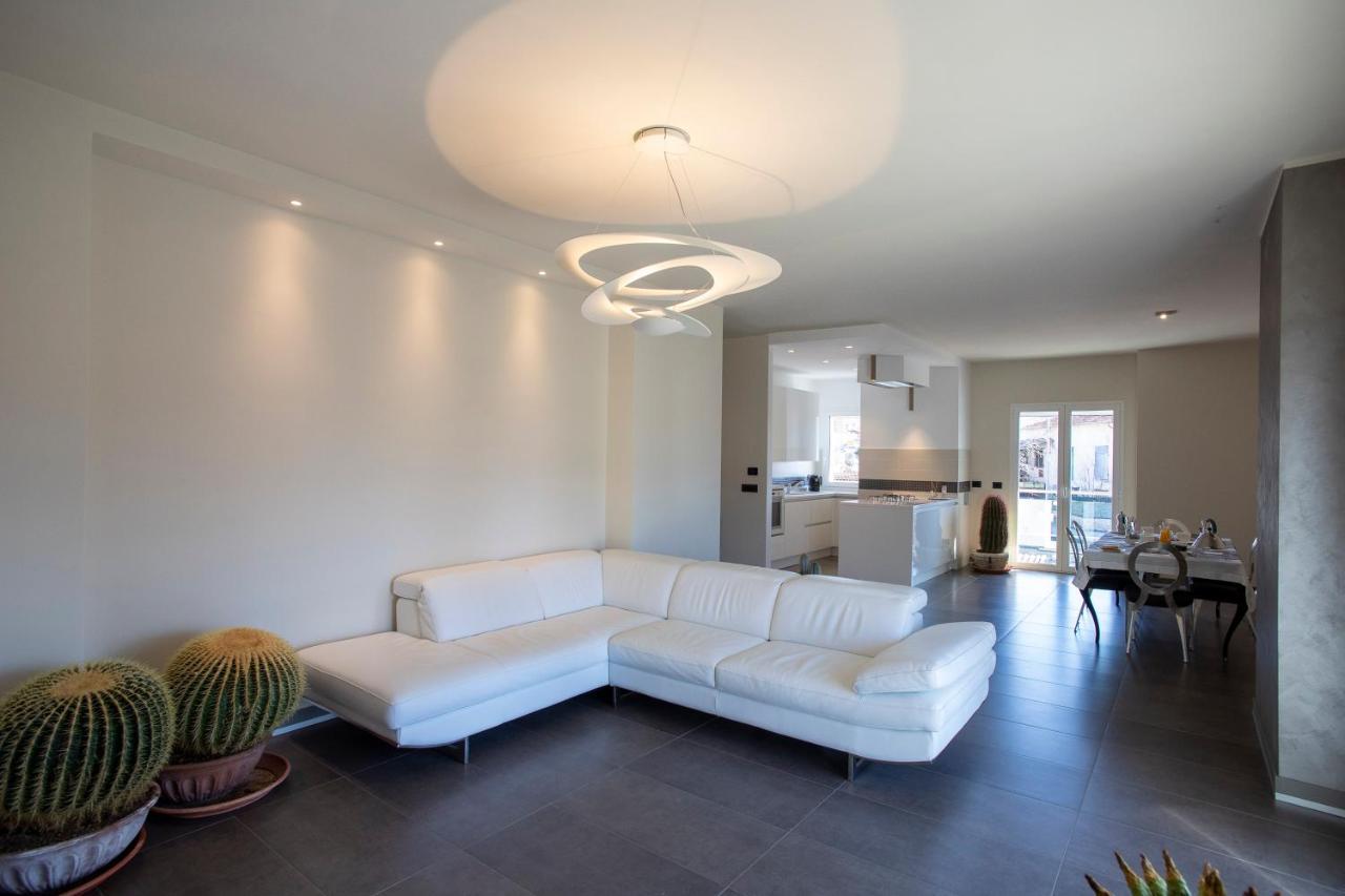 Silvia B&B Elegant House - Design Moderno, Accoglienza Esclusiva Paganica Екстер'єр фото