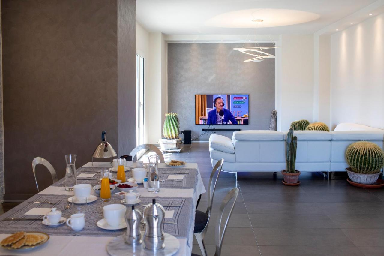 Silvia B&B Elegant House - Design Moderno, Accoglienza Esclusiva Paganica Екстер'єр фото