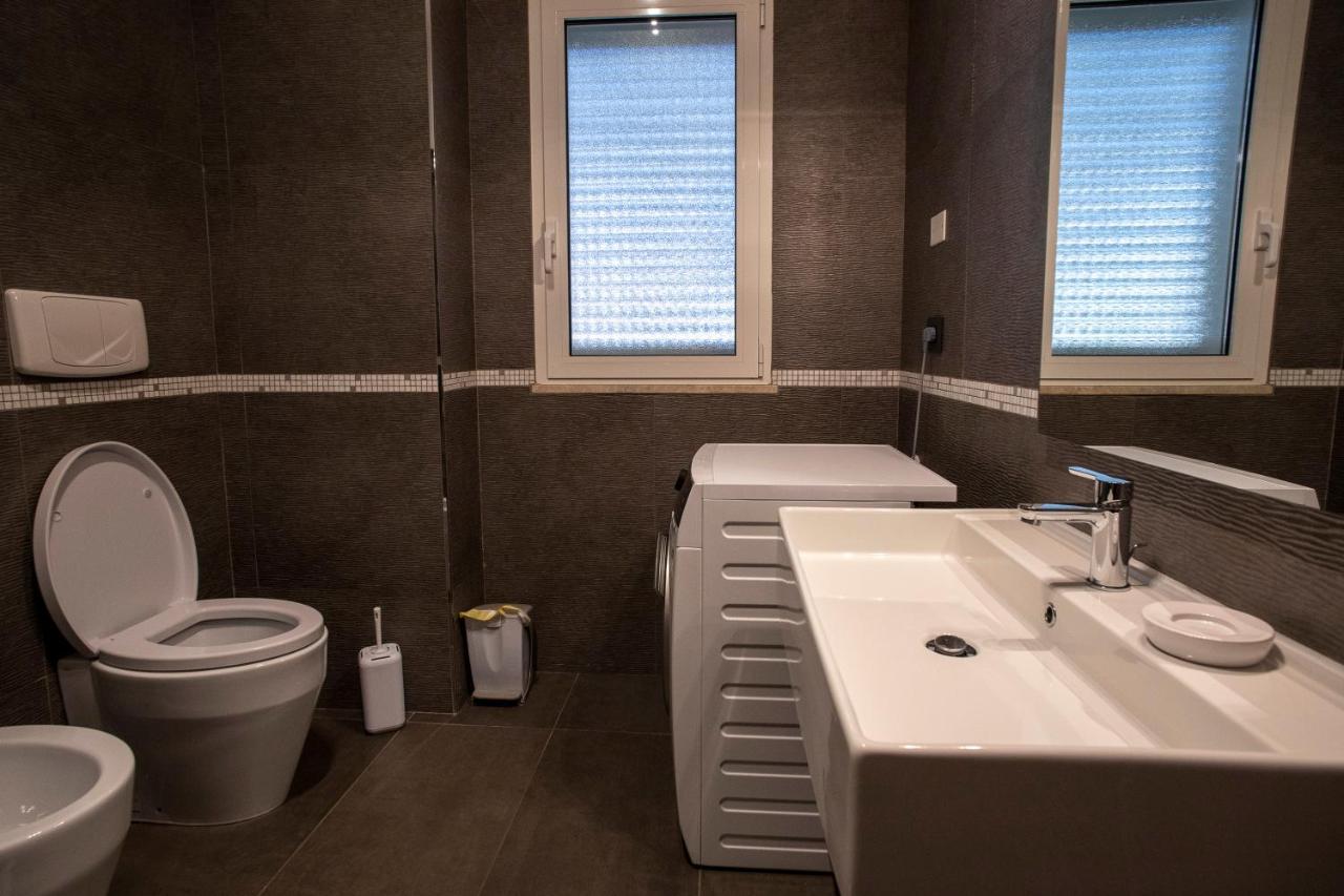 Silvia B&B Elegant House - Design Moderno, Accoglienza Esclusiva Paganica Екстер'єр фото